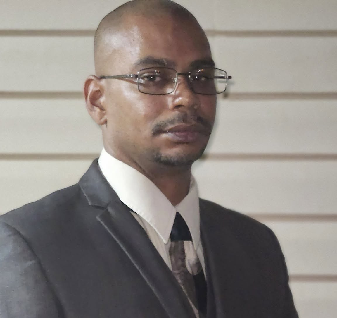 Brian Mitchell Sr.